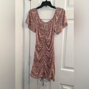 Size small purple daisy floral flower print vneck ruffle cinch dress